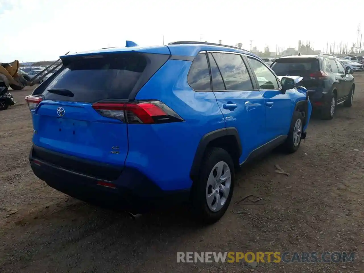 4 Photograph of a damaged car JTMF1RFV8KD500725 TOYOTA RAV4 2019