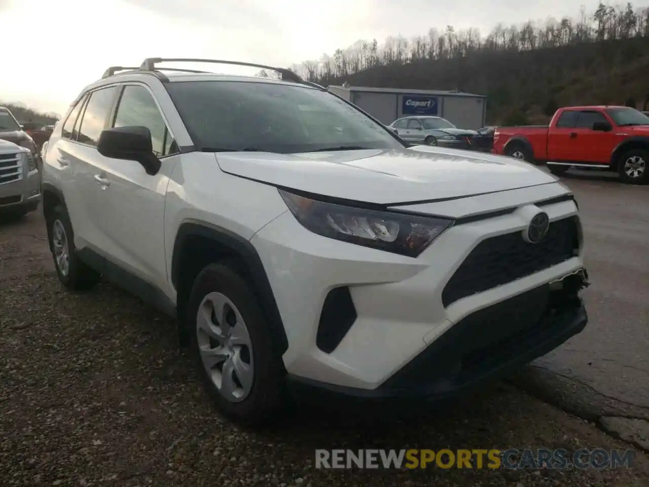 1 Photograph of a damaged car JTMF1RFV8KD508517 TOYOTA RAV4 2019