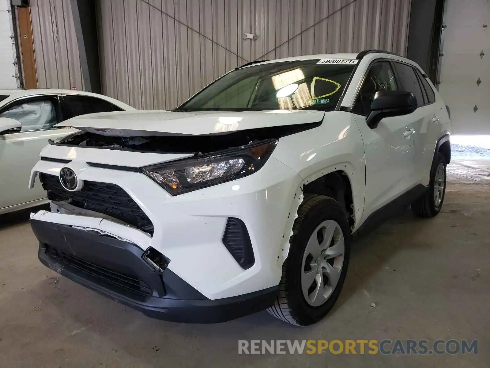 2 Фотография поврежденного автомобиля JTMF1RFV8KJ001800 TOYOTA RAV4 2019