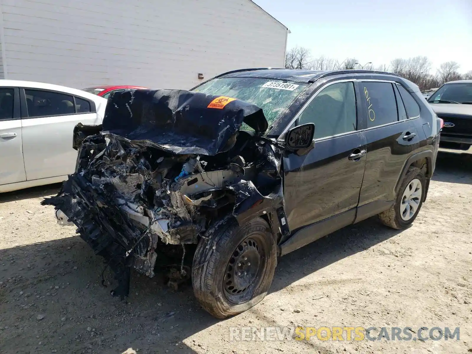 2 Photograph of a damaged car JTMF1RFV9KD005076 TOYOTA RAV4 2019