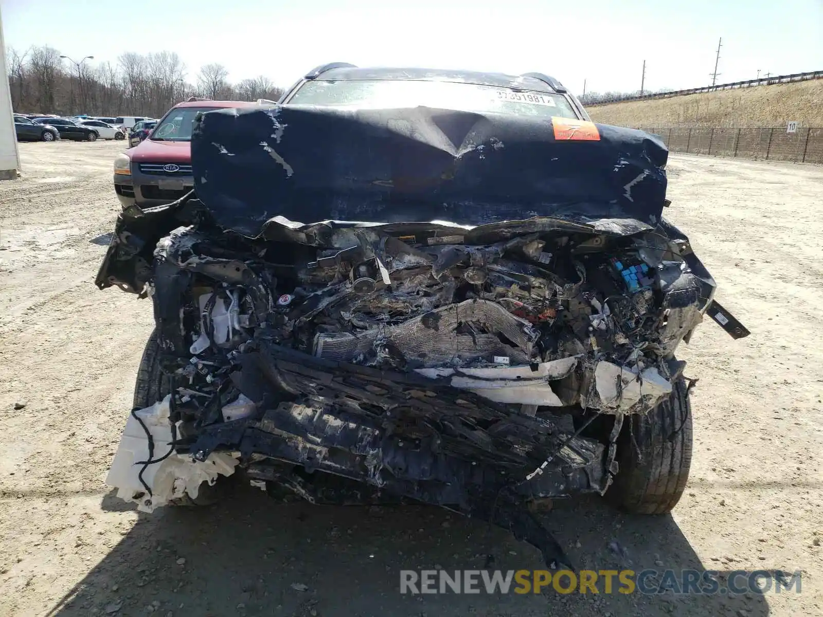 9 Photograph of a damaged car JTMF1RFV9KD005076 TOYOTA RAV4 2019