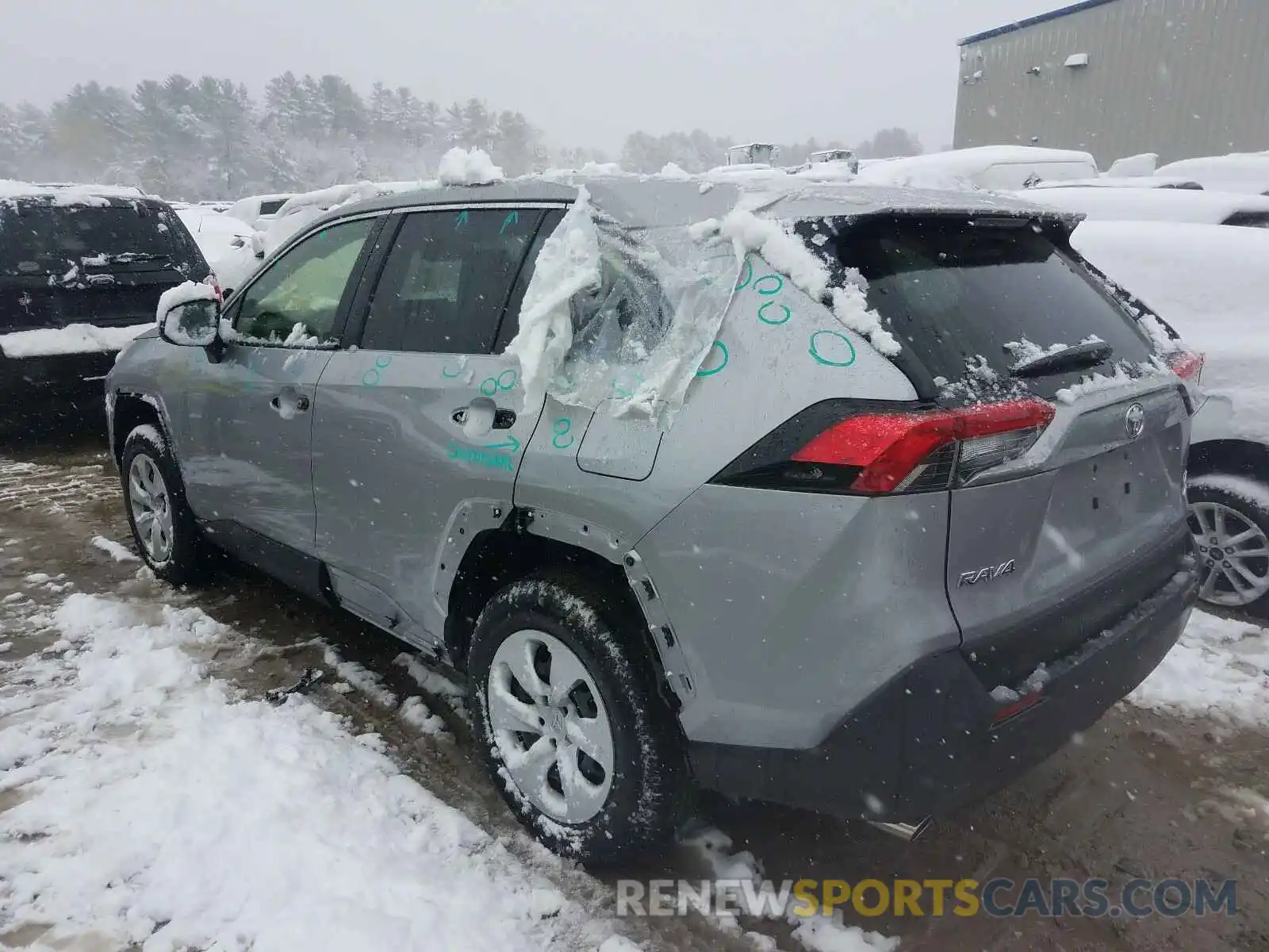 3 Фотография поврежденного автомобиля JTMF1RFV9KD007832 TOYOTA RAV4 2019