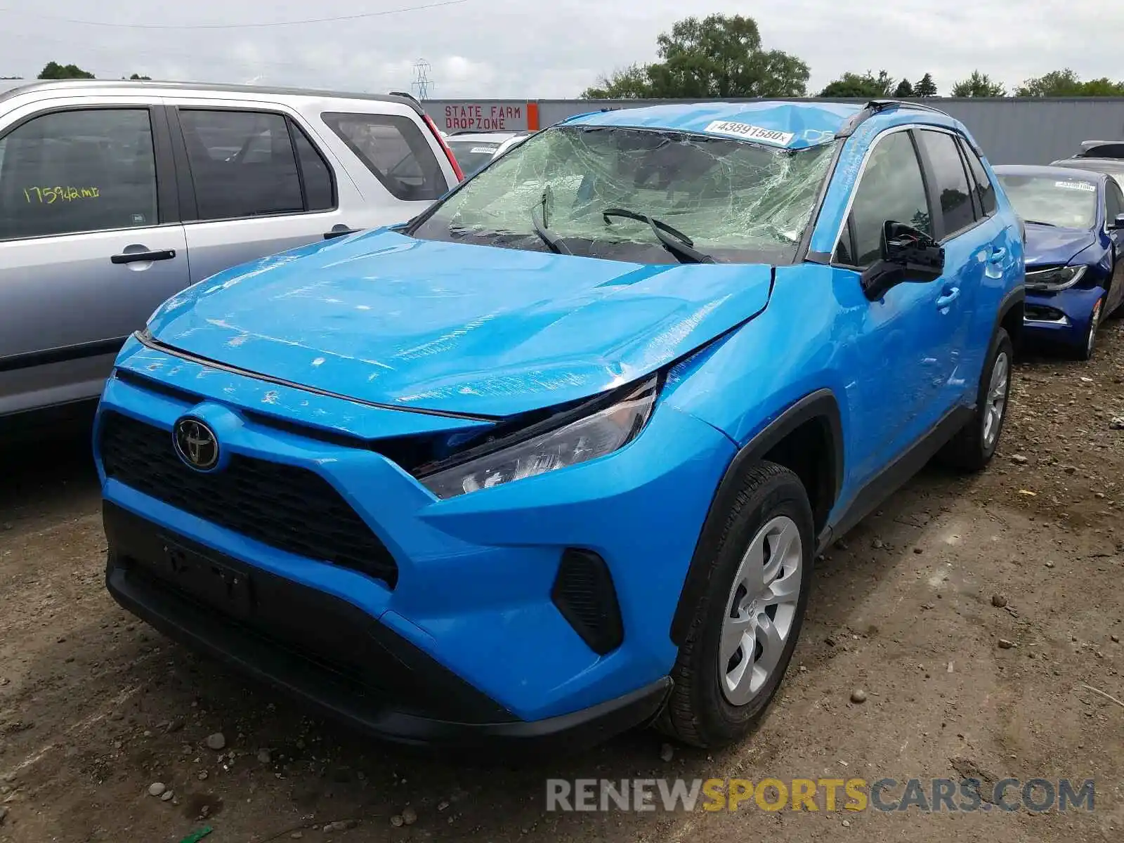 2 Photograph of a damaged car JTMF1RFV9KD036814 TOYOTA RAV4 2019