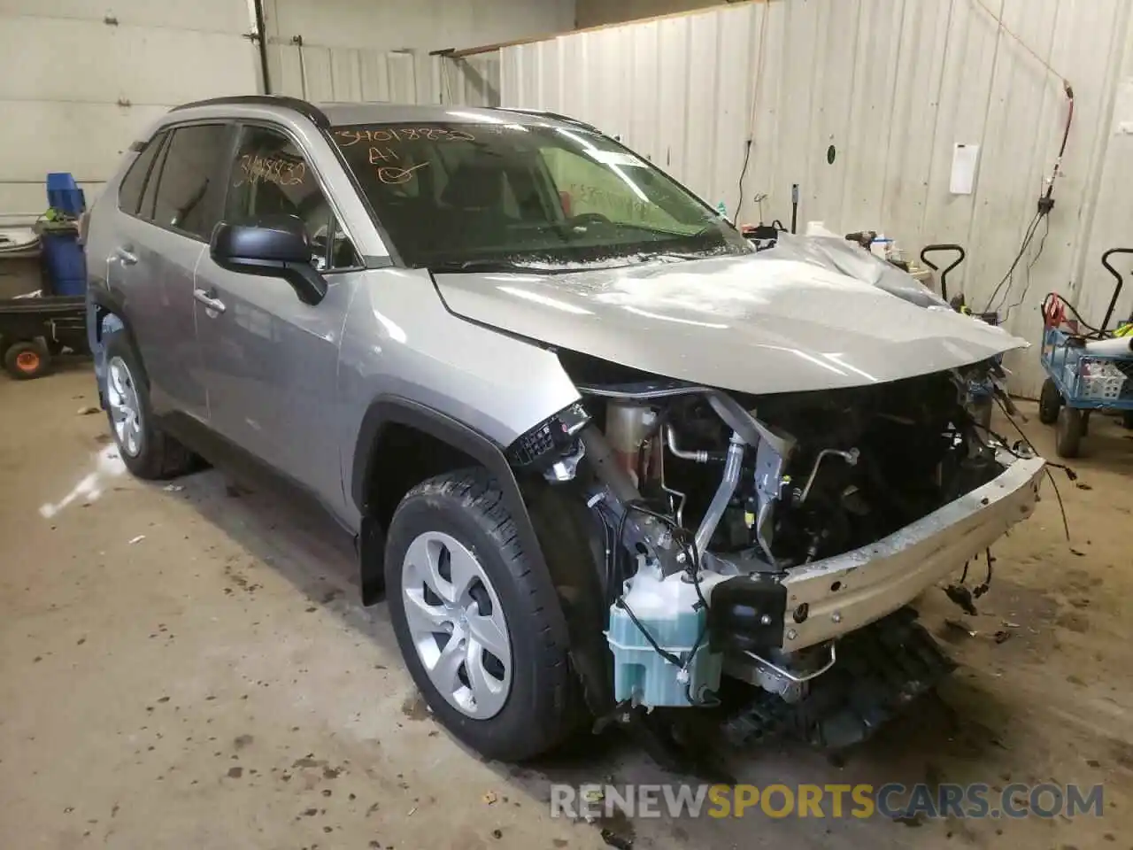 1 Photograph of a damaged car JTMF1RFV9KD044668 TOYOTA RAV4 2019