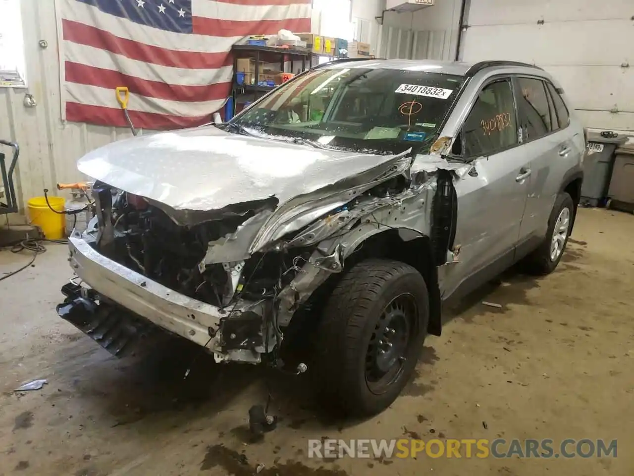 2 Photograph of a damaged car JTMF1RFV9KD044668 TOYOTA RAV4 2019