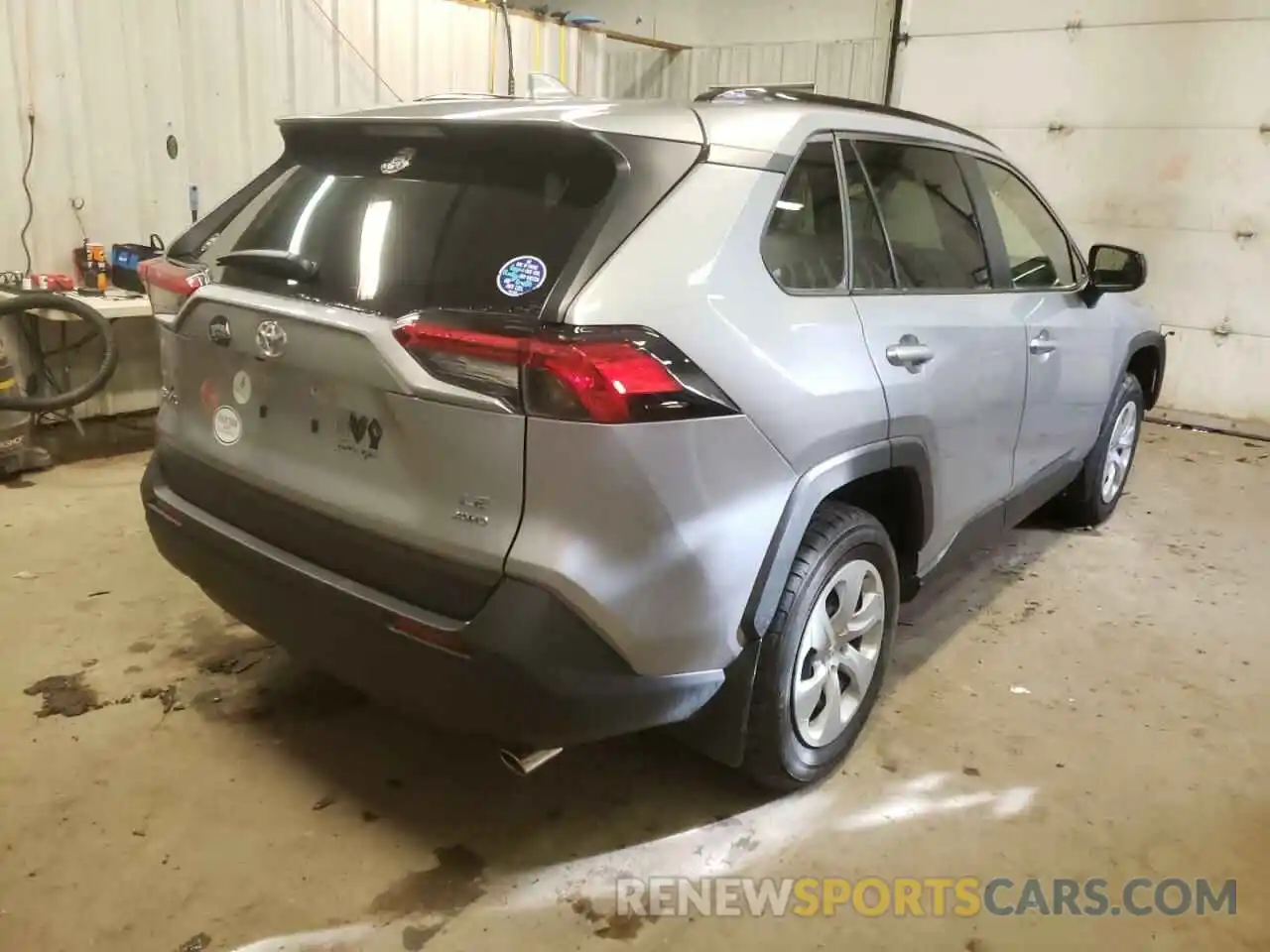 4 Photograph of a damaged car JTMF1RFV9KD044668 TOYOTA RAV4 2019