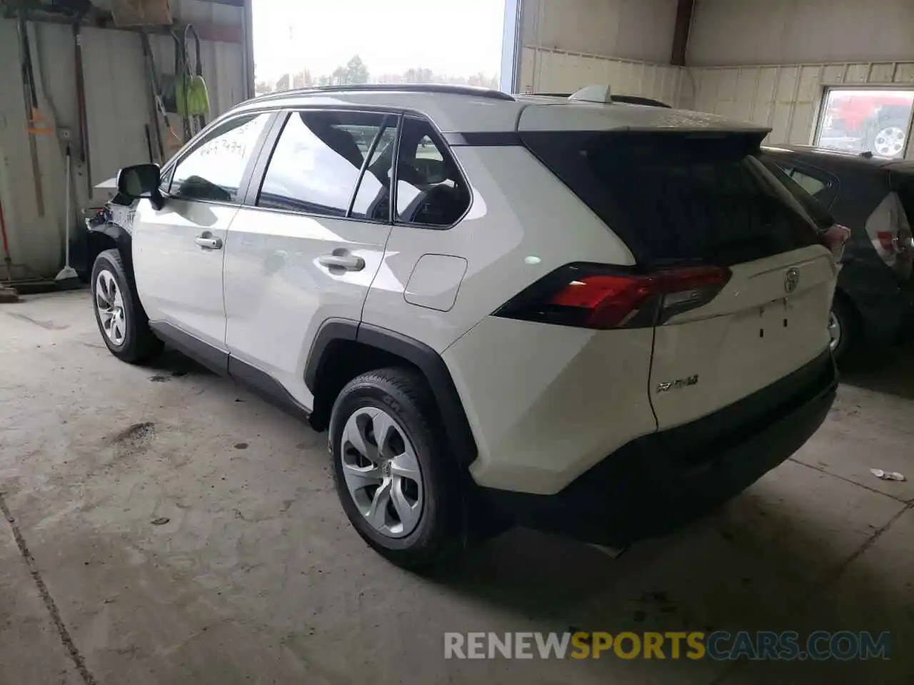 3 Фотография поврежденного автомобиля JTMF1RFV9KD511720 TOYOTA RAV4 2019