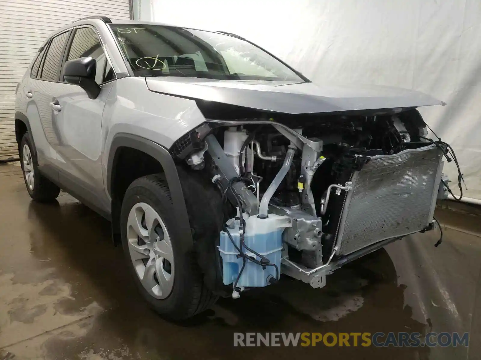 1 Photograph of a damaged car JTMF1RFV9KJ005662 TOYOTA RAV4 2019