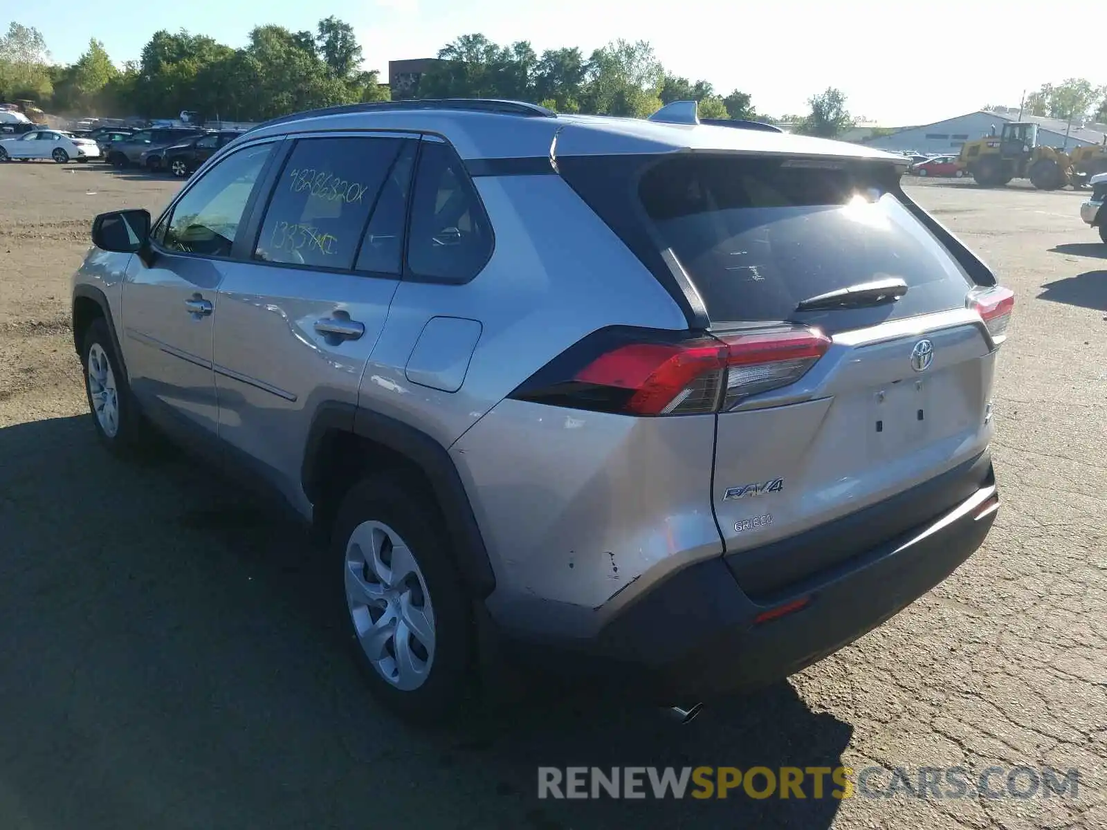 3 Photograph of a damaged car JTMF1RFV9KJ024079 TOYOTA RAV4 2019