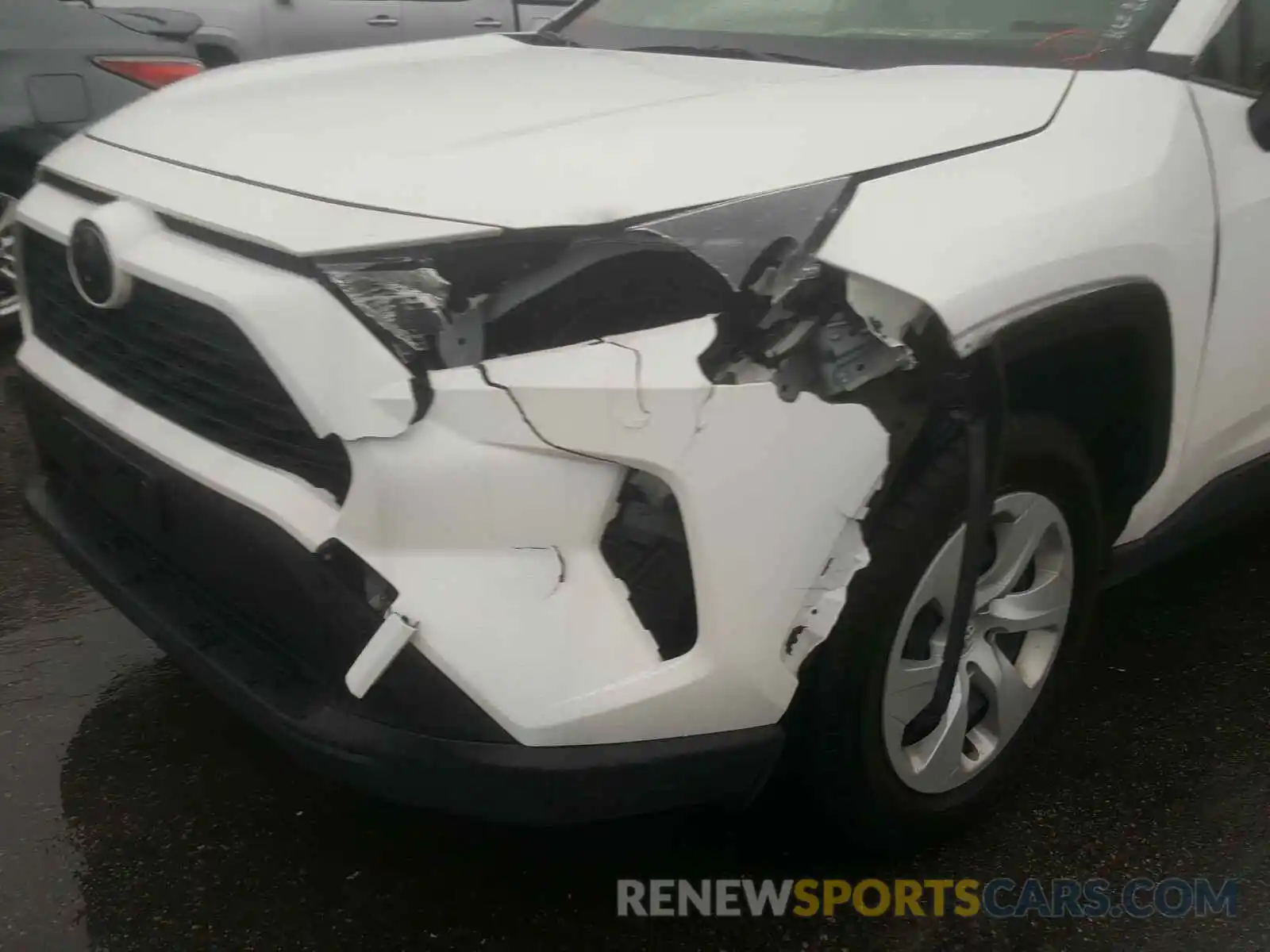 9 Photograph of a damaged car JTMF1RFVXKD002901 TOYOTA RAV4 2019