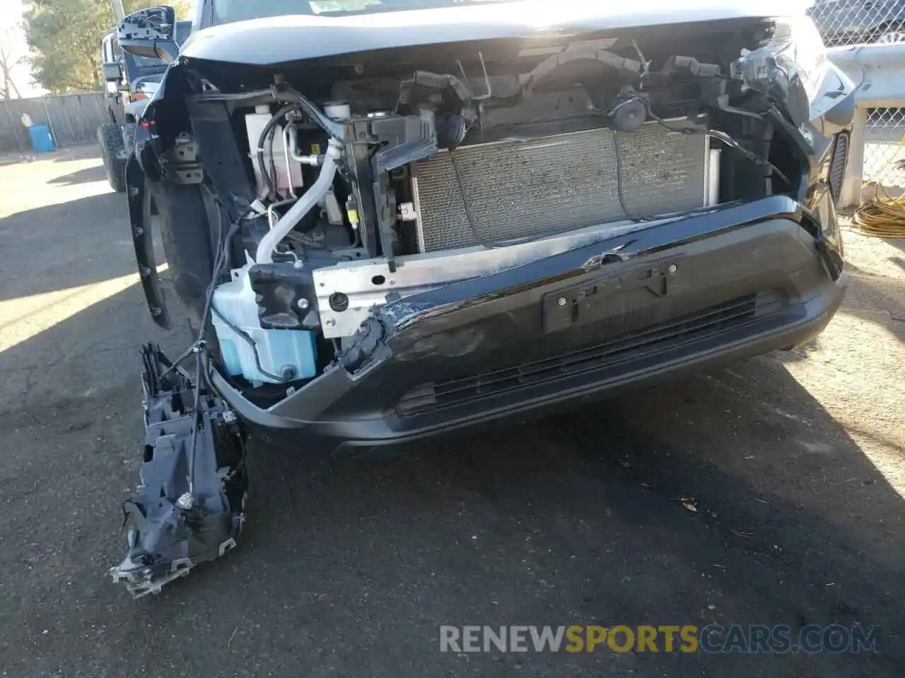 9 Photograph of a damaged car JTMF1RFVXKD004812 TOYOTA RAV4 2019