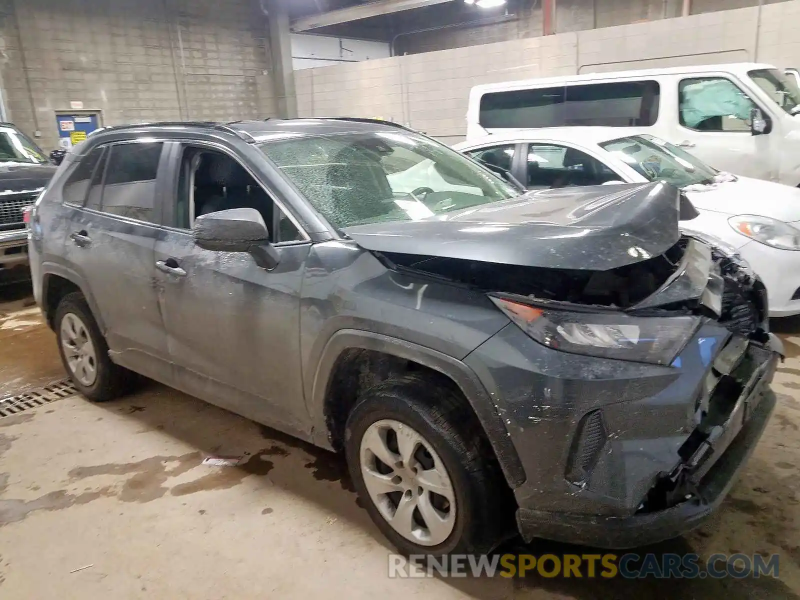 1 Photograph of a damaged car JTMF1RFVXKD016216 TOYOTA RAV4 2019