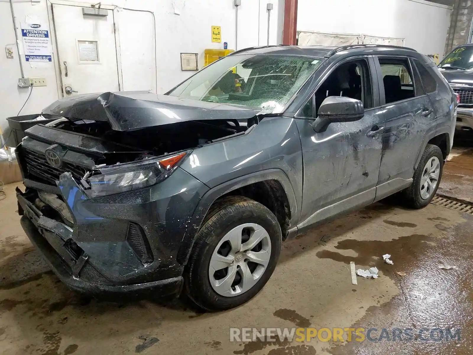 2 Photograph of a damaged car JTMF1RFVXKD016216 TOYOTA RAV4 2019