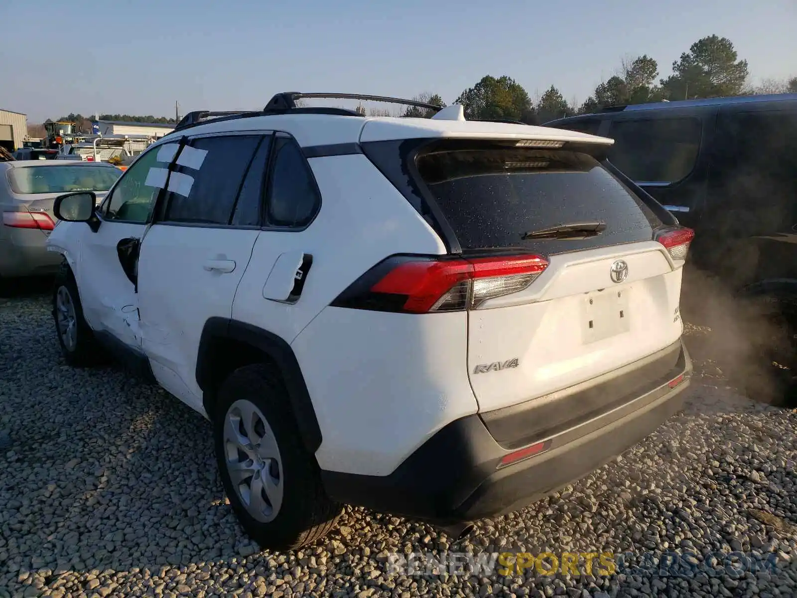 3 Photograph of a damaged car JTMF1RFVXKD020735 TOYOTA RAV4 2019