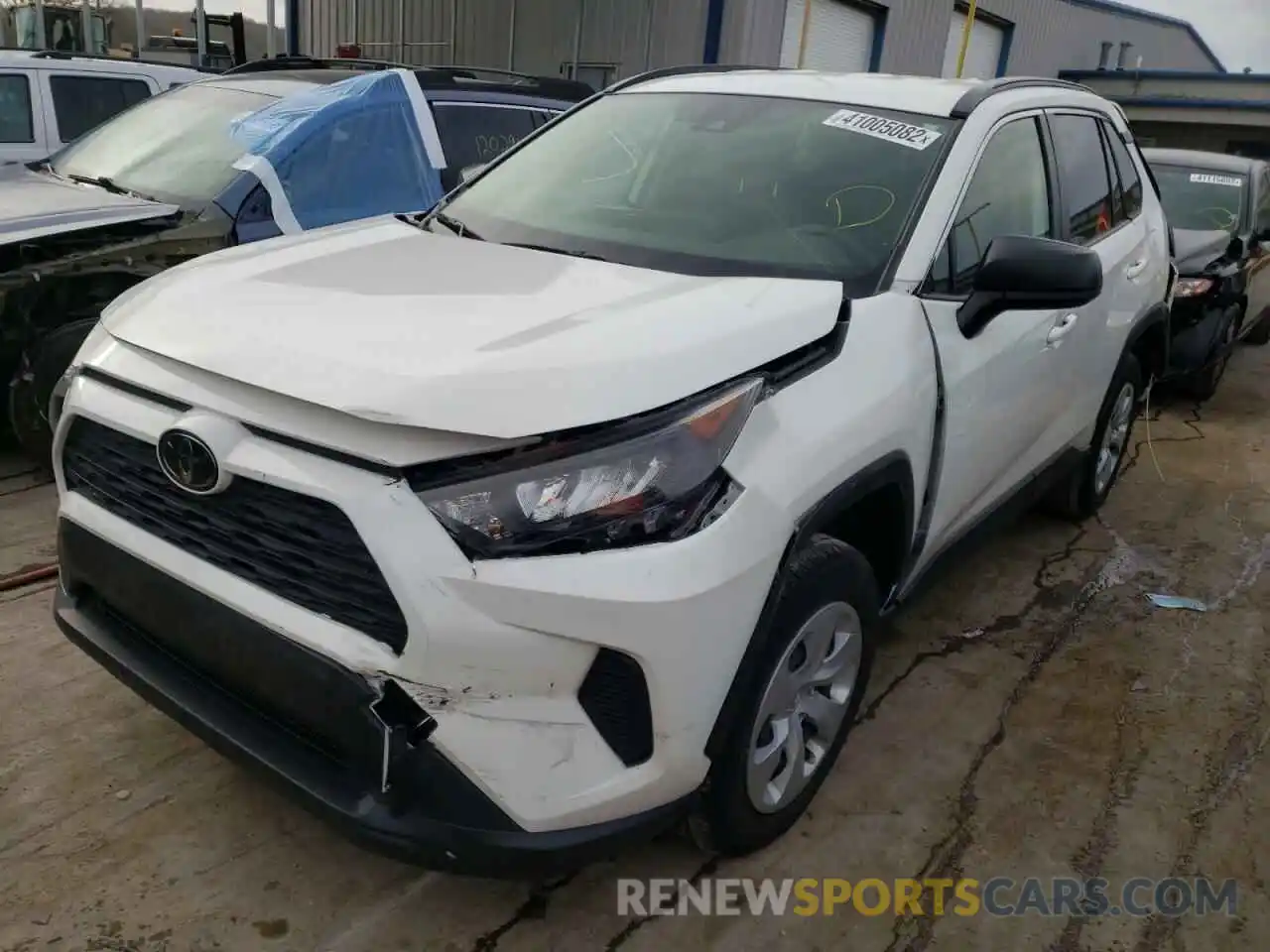 2 Photograph of a damaged car JTMF1RFVXKD022498 TOYOTA RAV4 2019