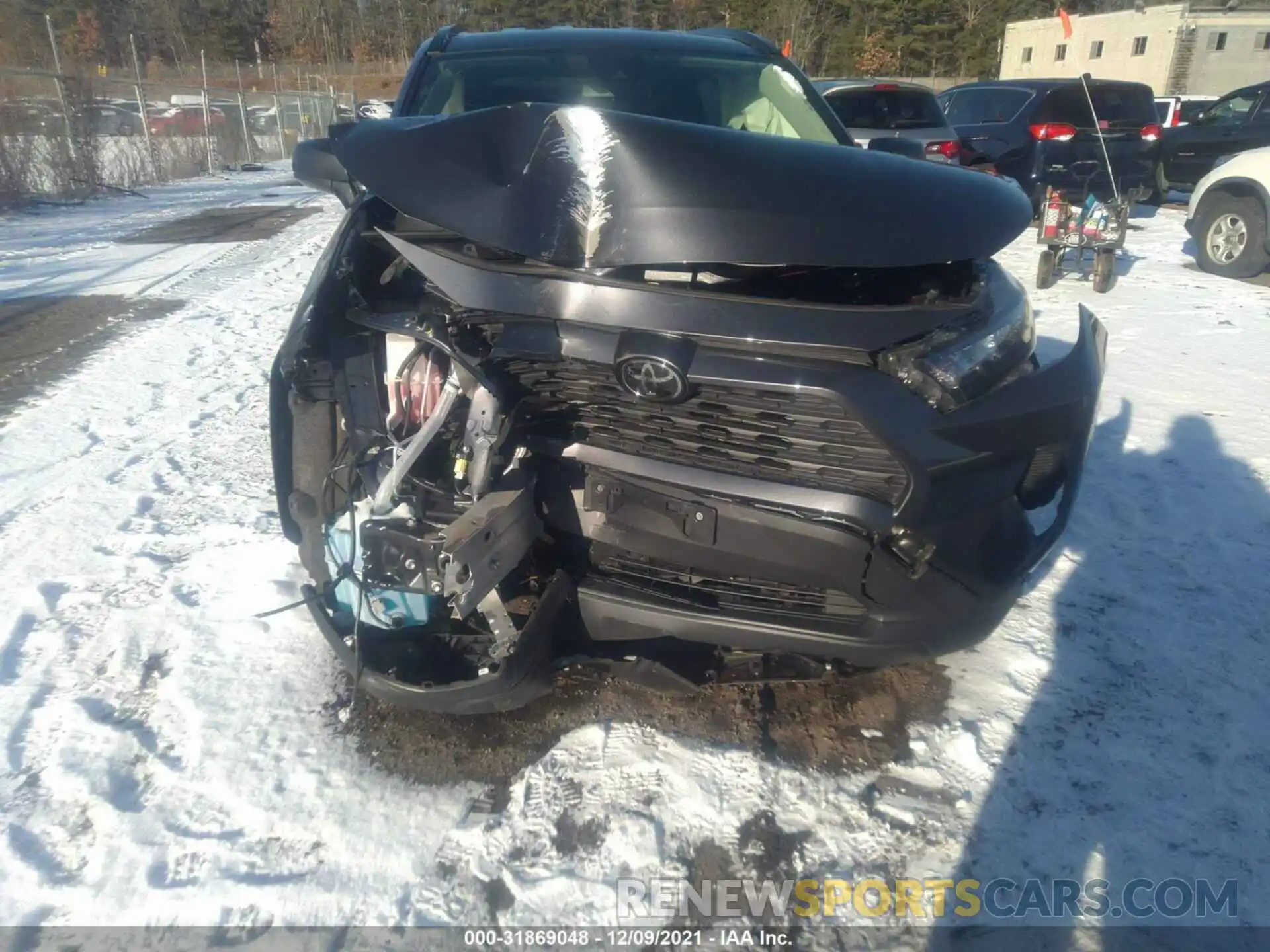 6 Photograph of a damaged car JTMF1RFVXKD025708 TOYOTA RAV4 2019