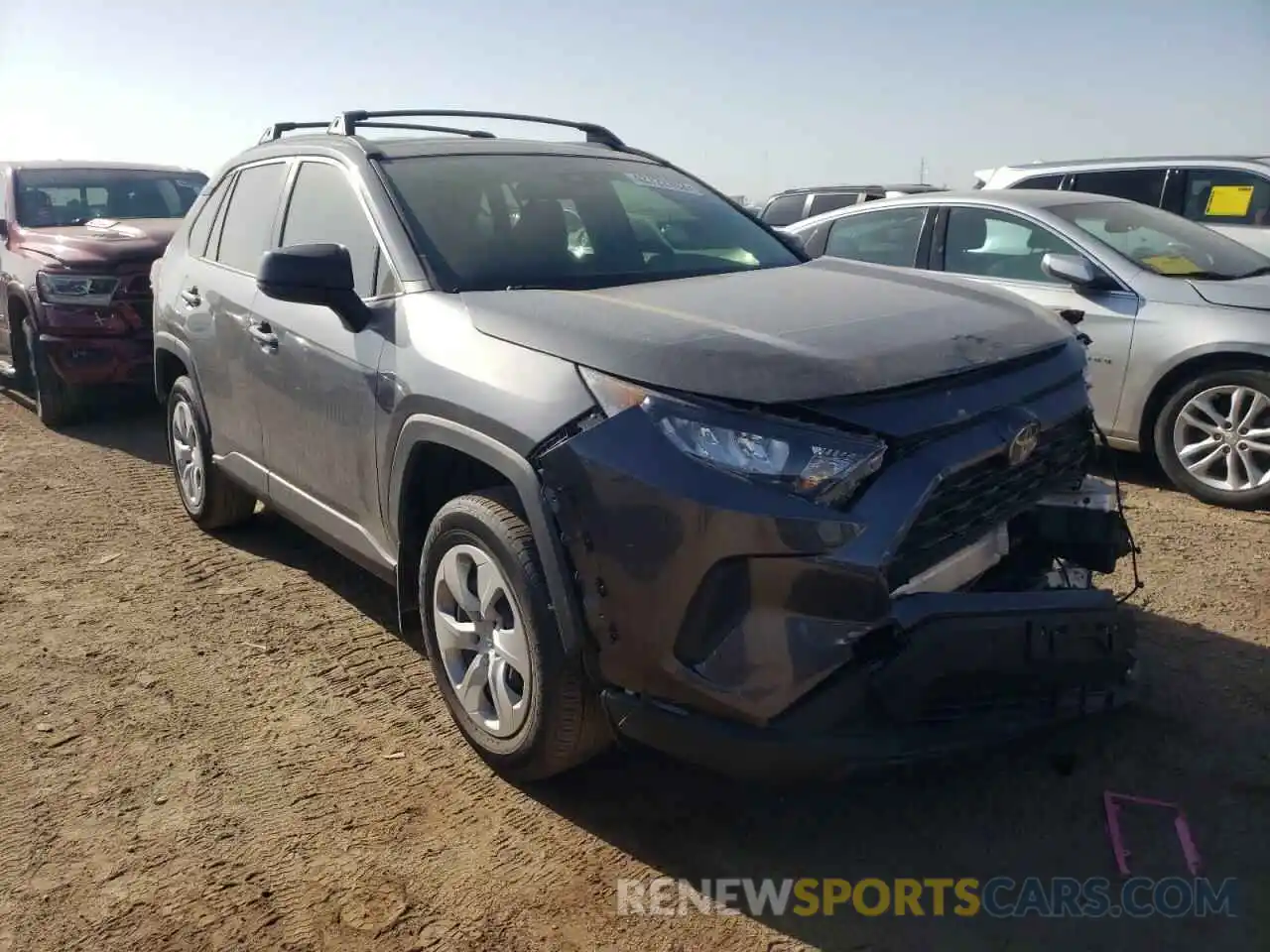 1 Photograph of a damaged car JTMF1RFVXKD041083 TOYOTA RAV4 2019