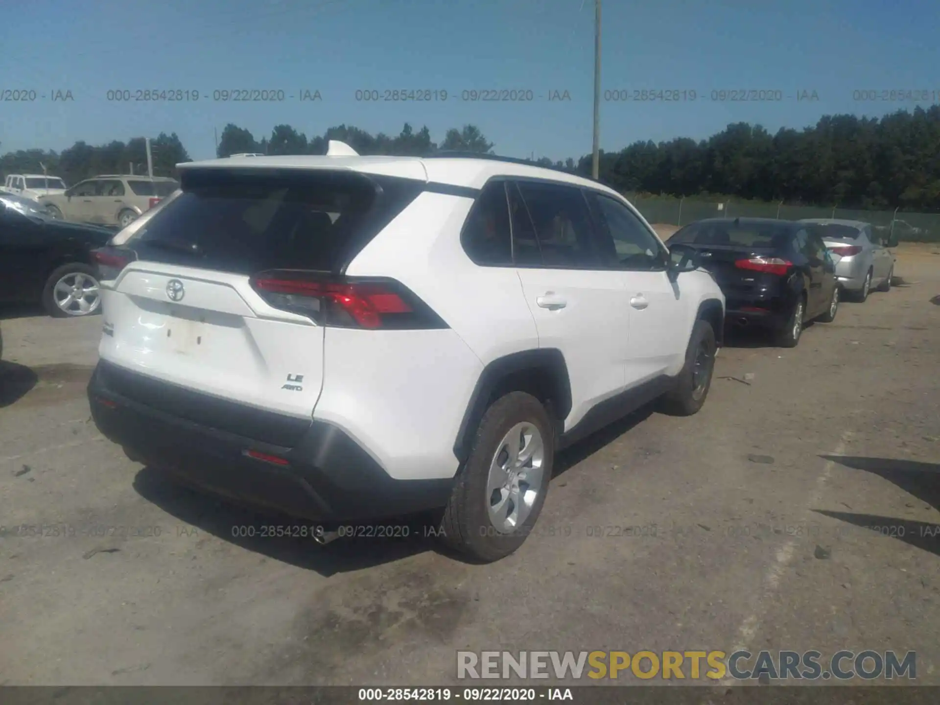 4 Photograph of a damaged car JTMF1RFVXKD044565 TOYOTA RAV4 2019