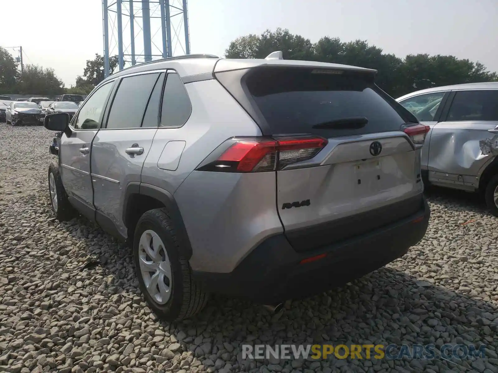 3 Фотография поврежденного автомобиля JTMF1RFVXKD046624 TOYOTA RAV4 2019