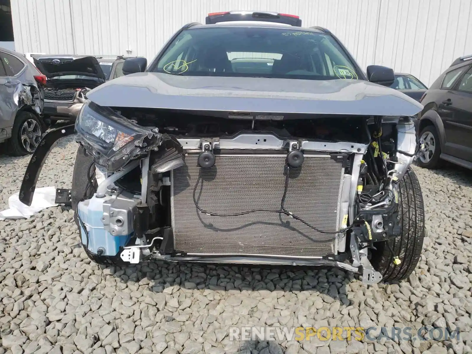 9 Photograph of a damaged car JTMF1RFVXKD046624 TOYOTA RAV4 2019