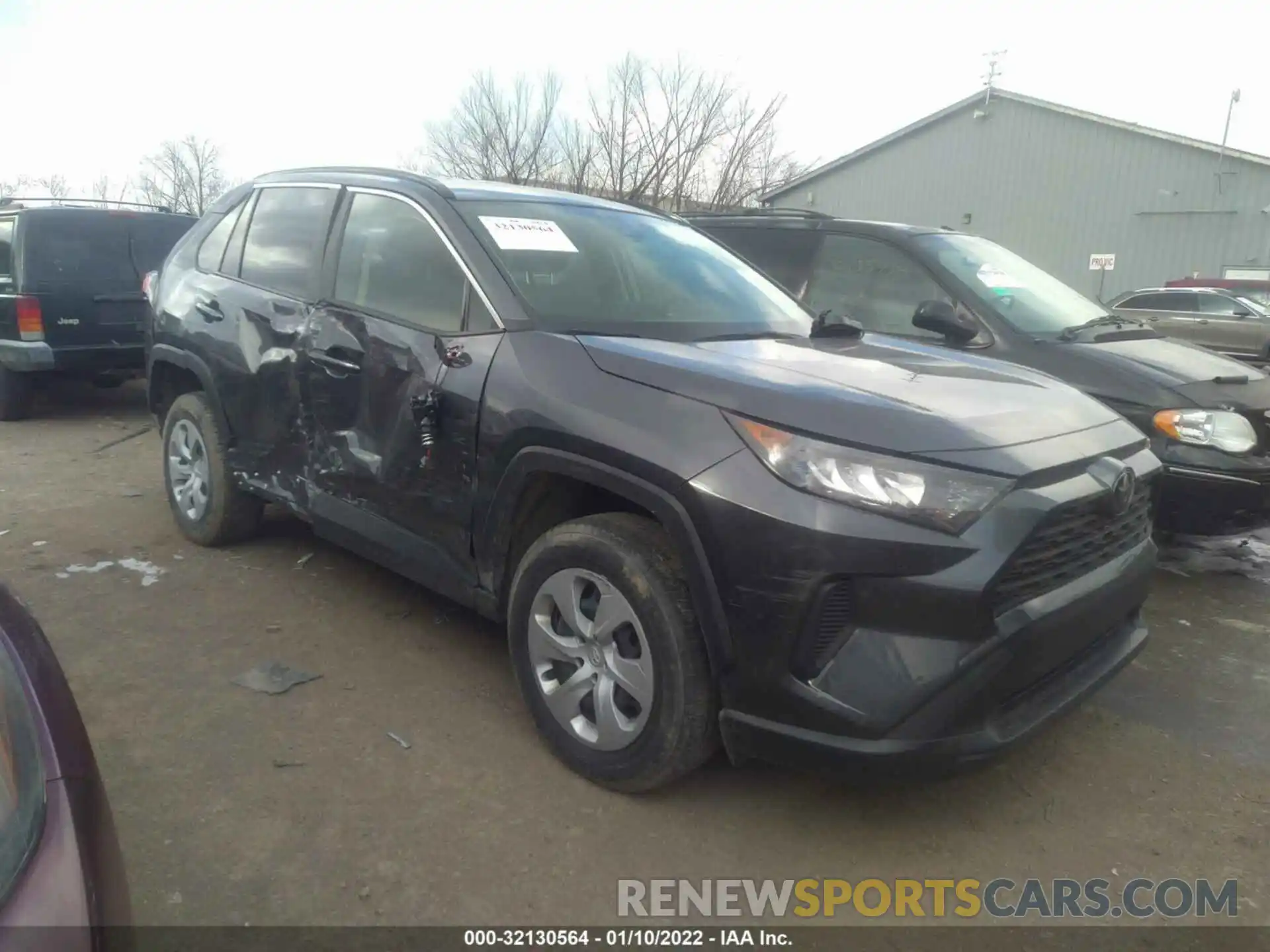 1 Photograph of a damaged car JTMF1RFVXKD047532 TOYOTA RAV4 2019