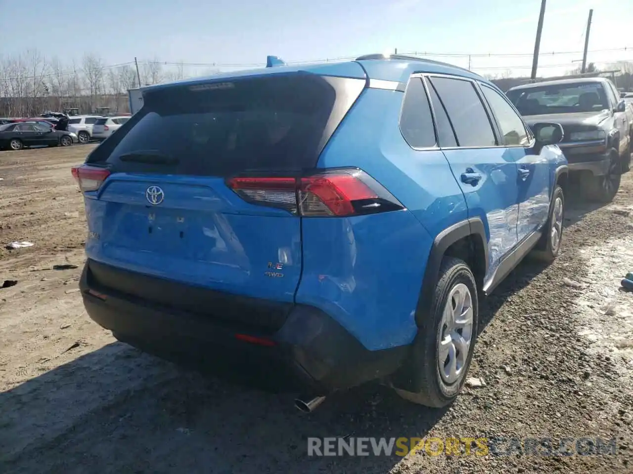 4 Photograph of a damaged car JTMF1RFVXKD504842 TOYOTA RAV4 2019