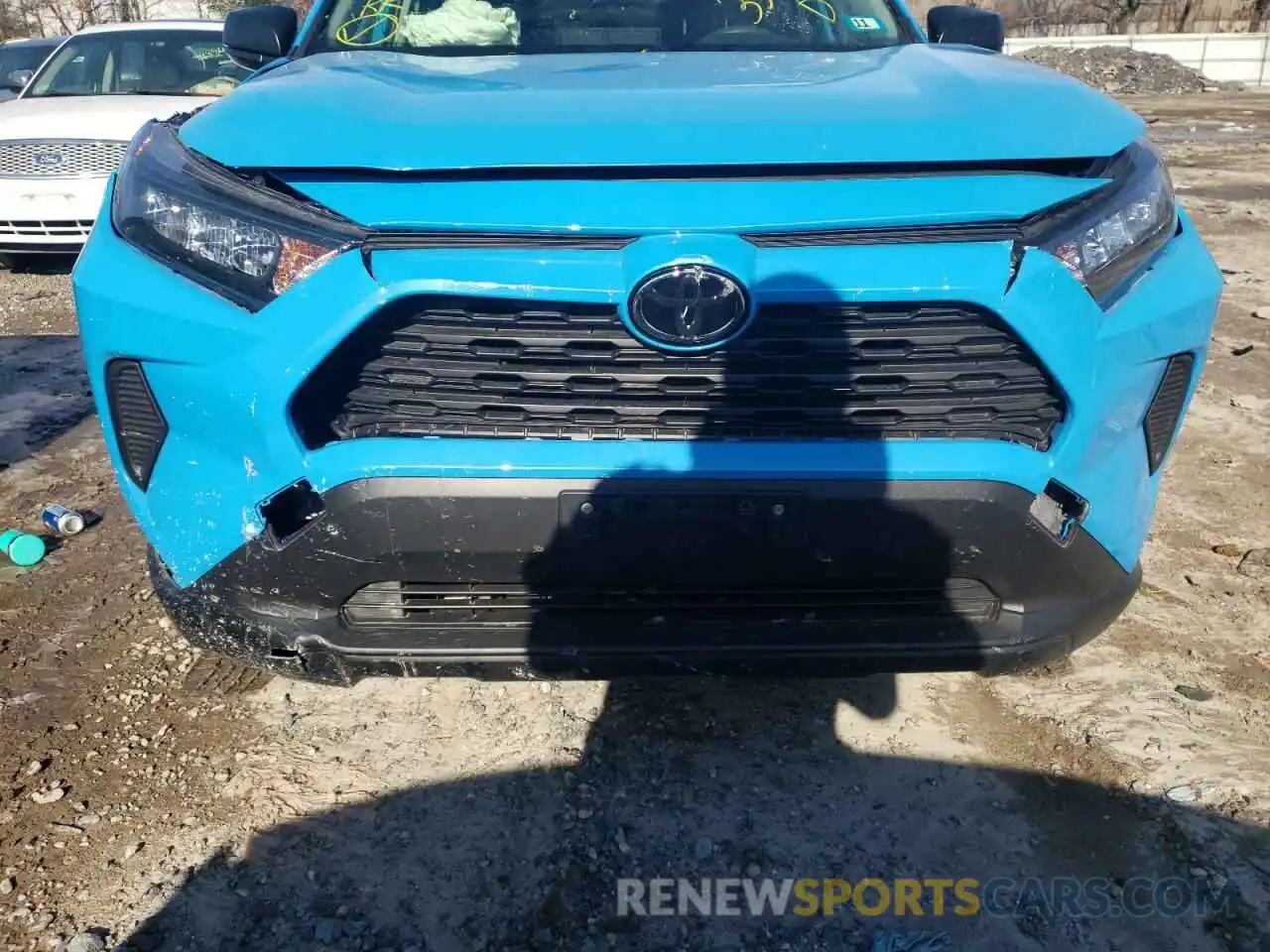 9 Photograph of a damaged car JTMF1RFVXKD504842 TOYOTA RAV4 2019