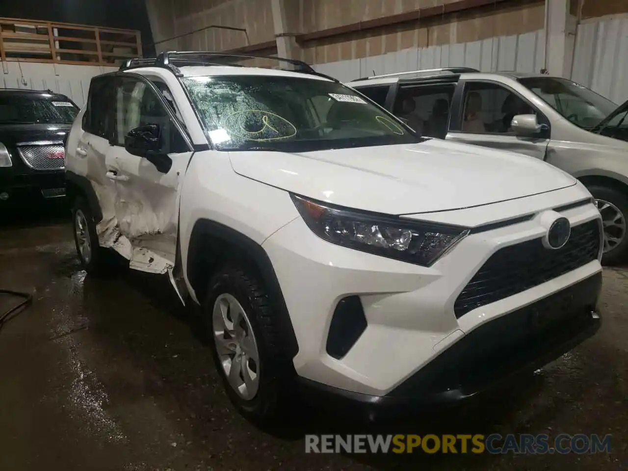 1 Фотография поврежденного автомобиля JTMF1RFVXKD510365 TOYOTA RAV4 2019