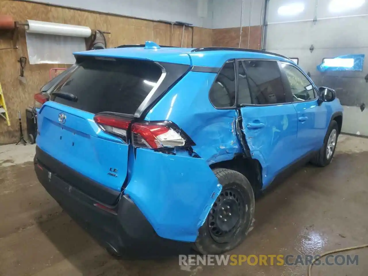 4 Photograph of a damaged car JTMF1RFVXKD518725 TOYOTA RAV4 2019