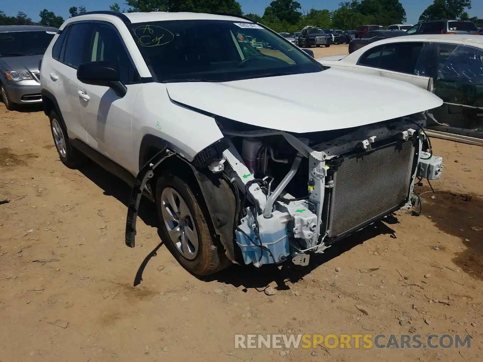1 Photograph of a damaged car JTMF1RFVXKJ001667 TOYOTA RAV4 2019