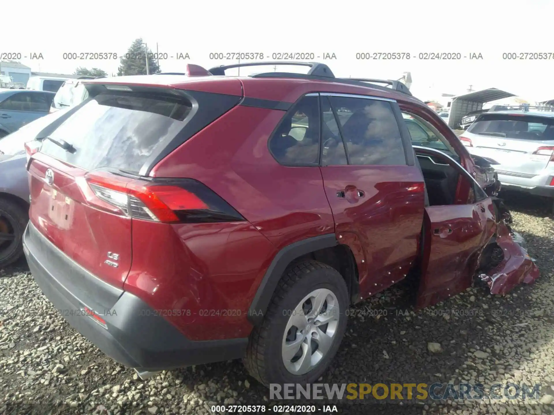 4 Photograph of a damaged car JTMF1RFVXKJ007520 TOYOTA RAV4 2019