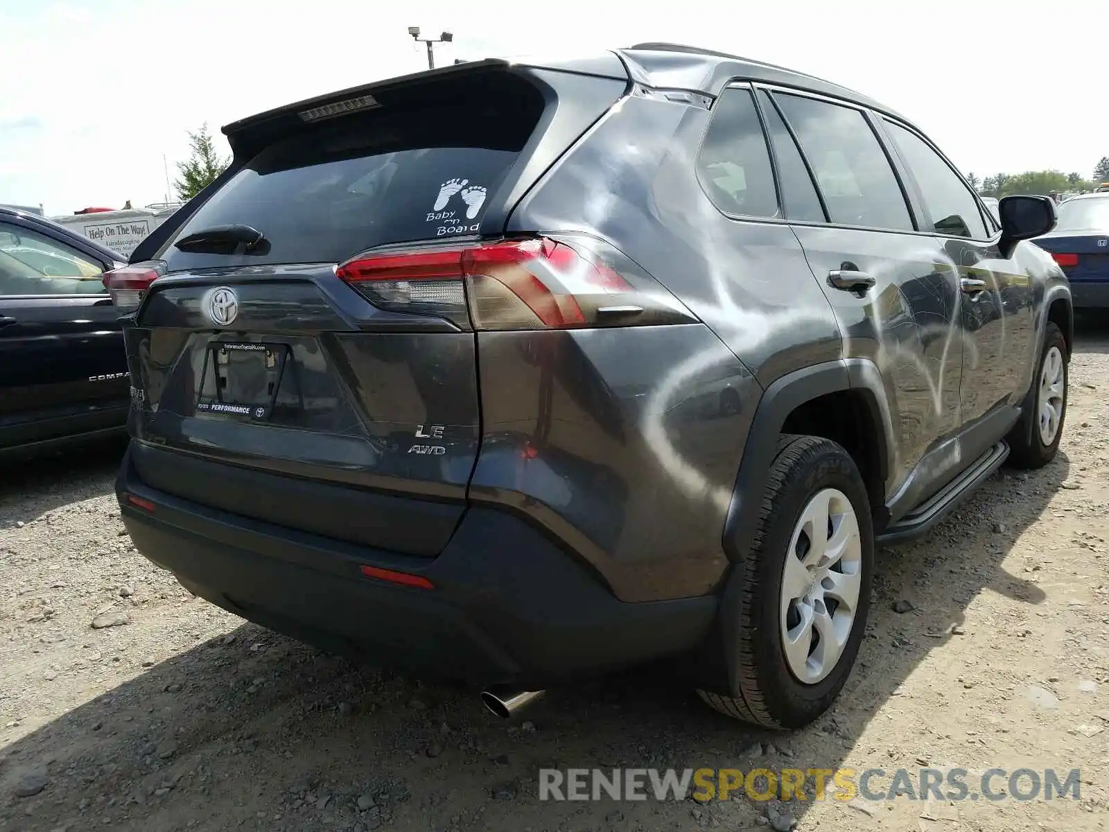 4 Photograph of a damaged car JTMF1RFVXKJ017982 TOYOTA RAV4 2019