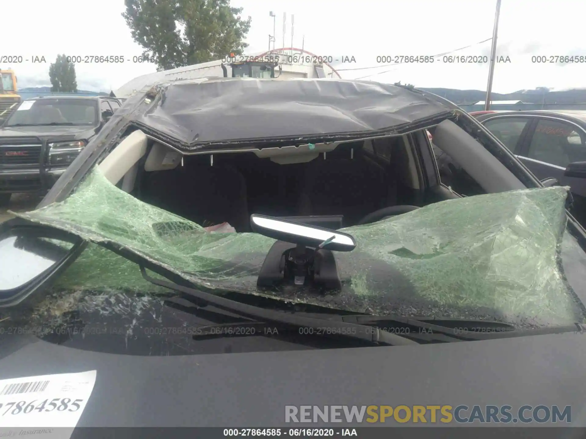 6 Photograph of a damaged car JTMG1RFV0KD031148 TOYOTA RAV4 2019