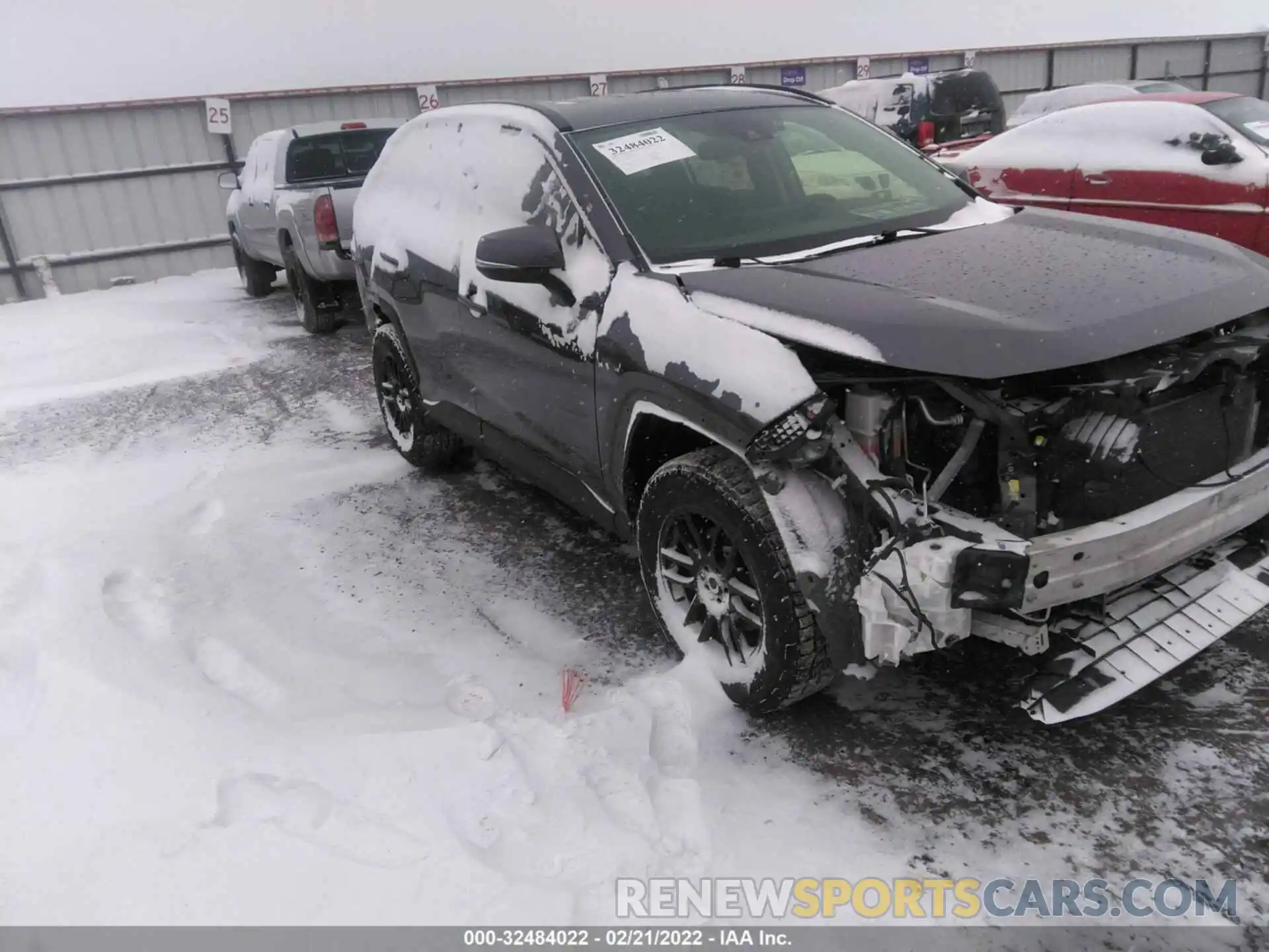 1 Photograph of a damaged car JTMG1RFV0KD044059 TOYOTA RAV4 2019