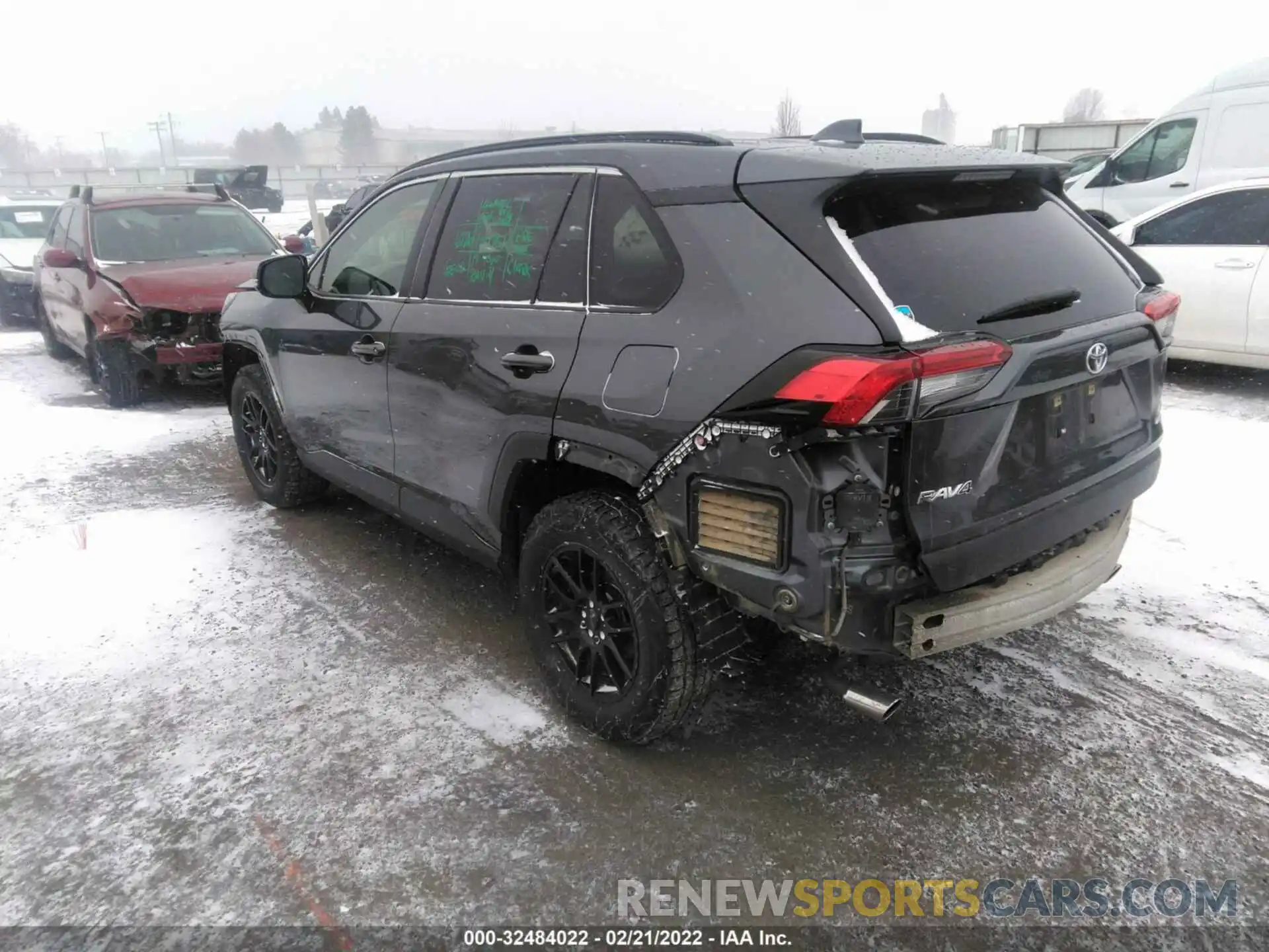 3 Фотография поврежденного автомобиля JTMG1RFV0KD044059 TOYOTA RAV4 2019