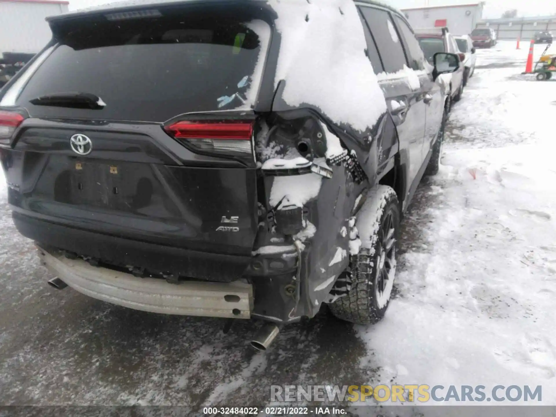 6 Photograph of a damaged car JTMG1RFV0KD044059 TOYOTA RAV4 2019