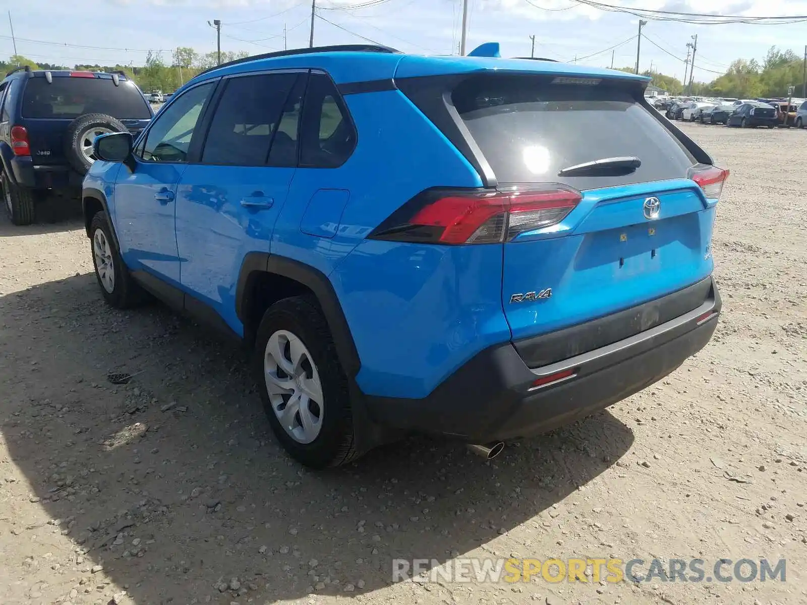 3 Photograph of a damaged car JTMG1RFV0KJ003268 TOYOTA RAV4 2019