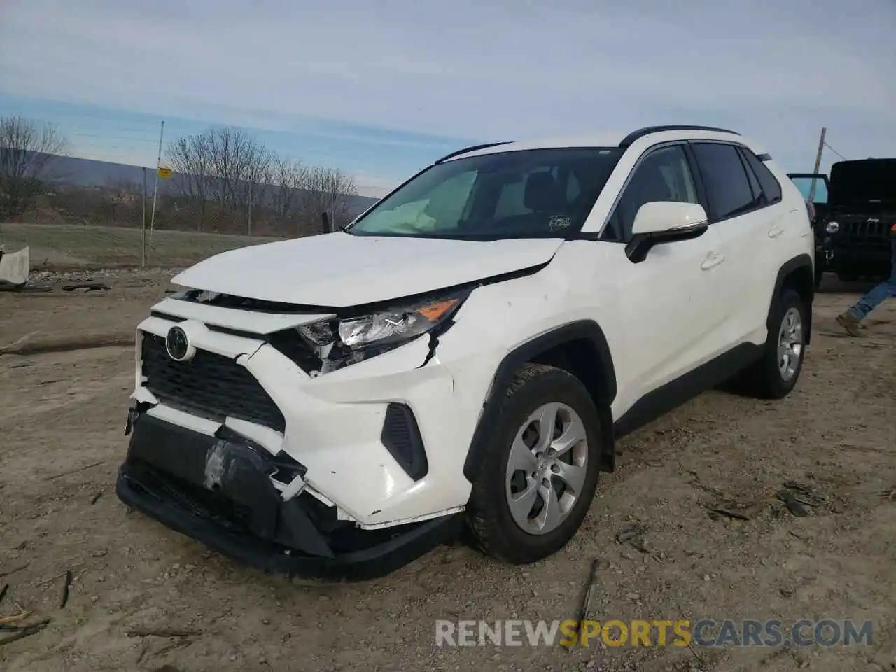 2 Фотография поврежденного автомобиля JTMG1RFV0KJ009040 TOYOTA RAV4 2019