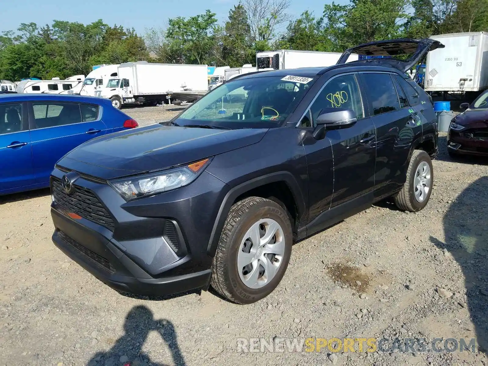 2 Фотография поврежденного автомобиля JTMG1RFV1KD029991 TOYOTA RAV4 2019