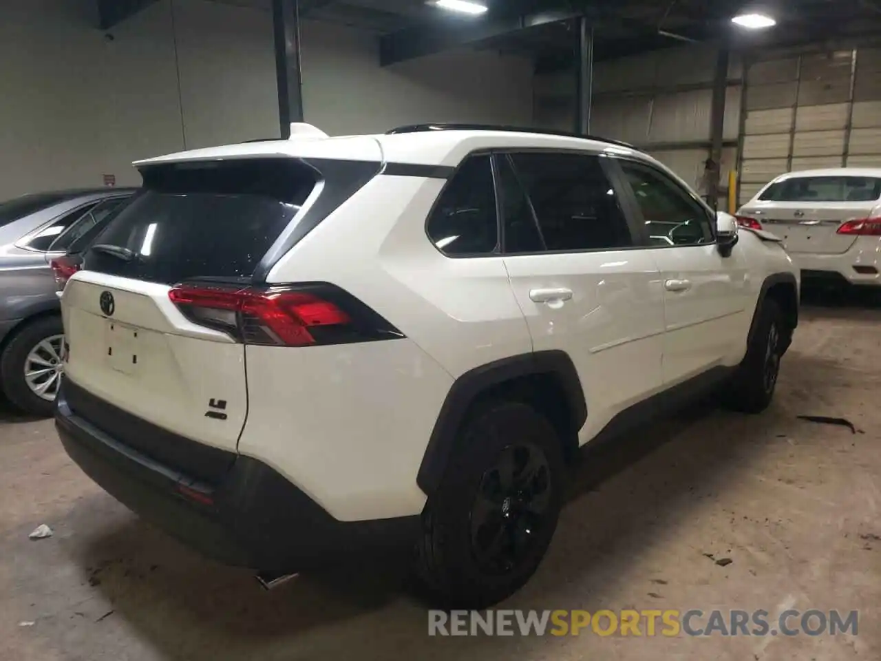 4 Photograph of a damaged car JTMG1RFV1KD043860 TOYOTA RAV4 2019