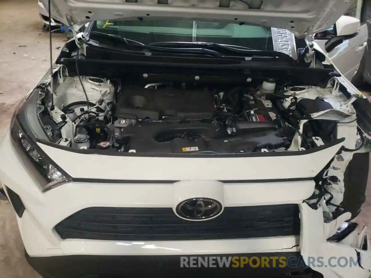 7 Photograph of a damaged car JTMG1RFV1KD043860 TOYOTA RAV4 2019