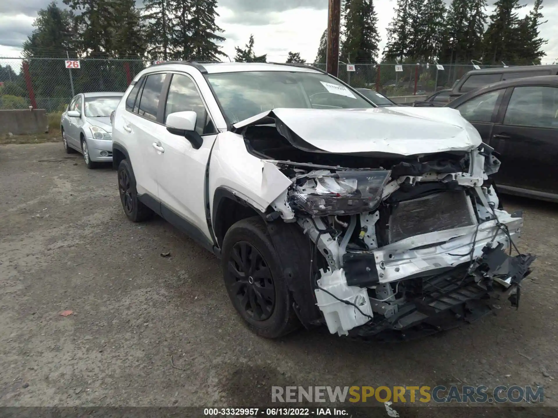 1 Photograph of a damaged car JTMG1RFV1KD500361 TOYOTA RAV4 2019