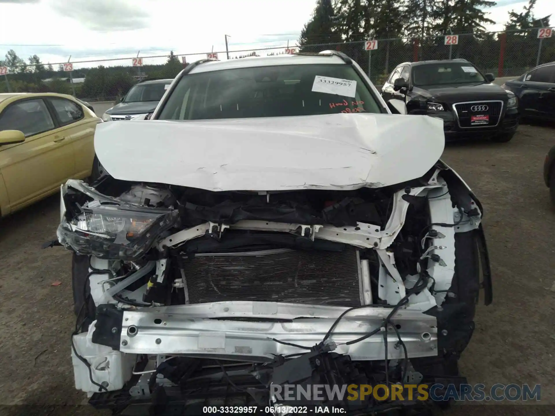 6 Photograph of a damaged car JTMG1RFV1KD500361 TOYOTA RAV4 2019