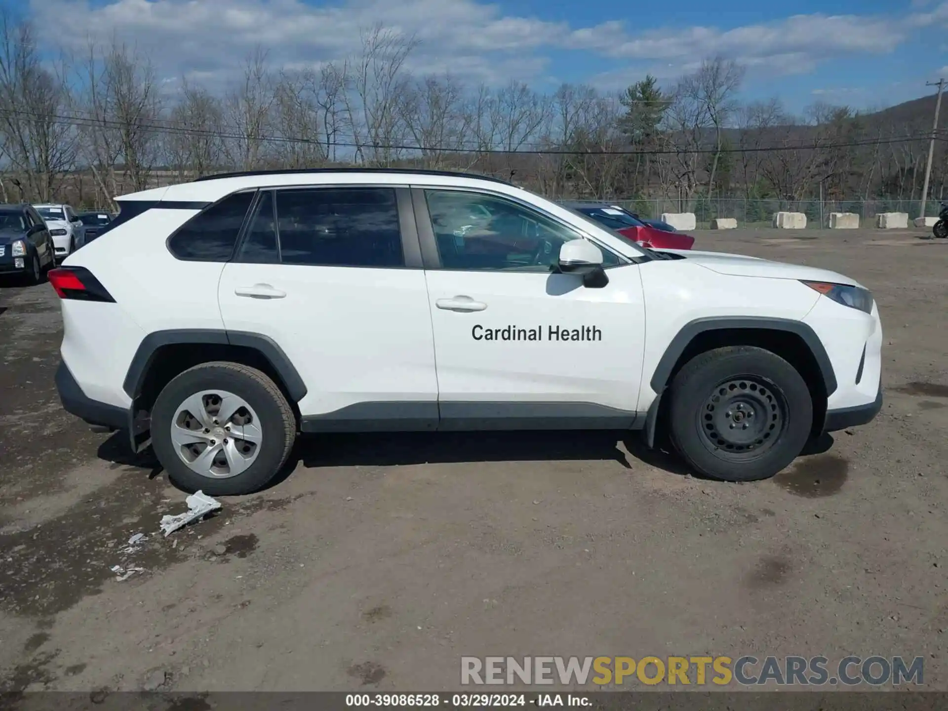 13 Photograph of a damaged car JTMG1RFV1KD514020 TOYOTA RAV4 2019