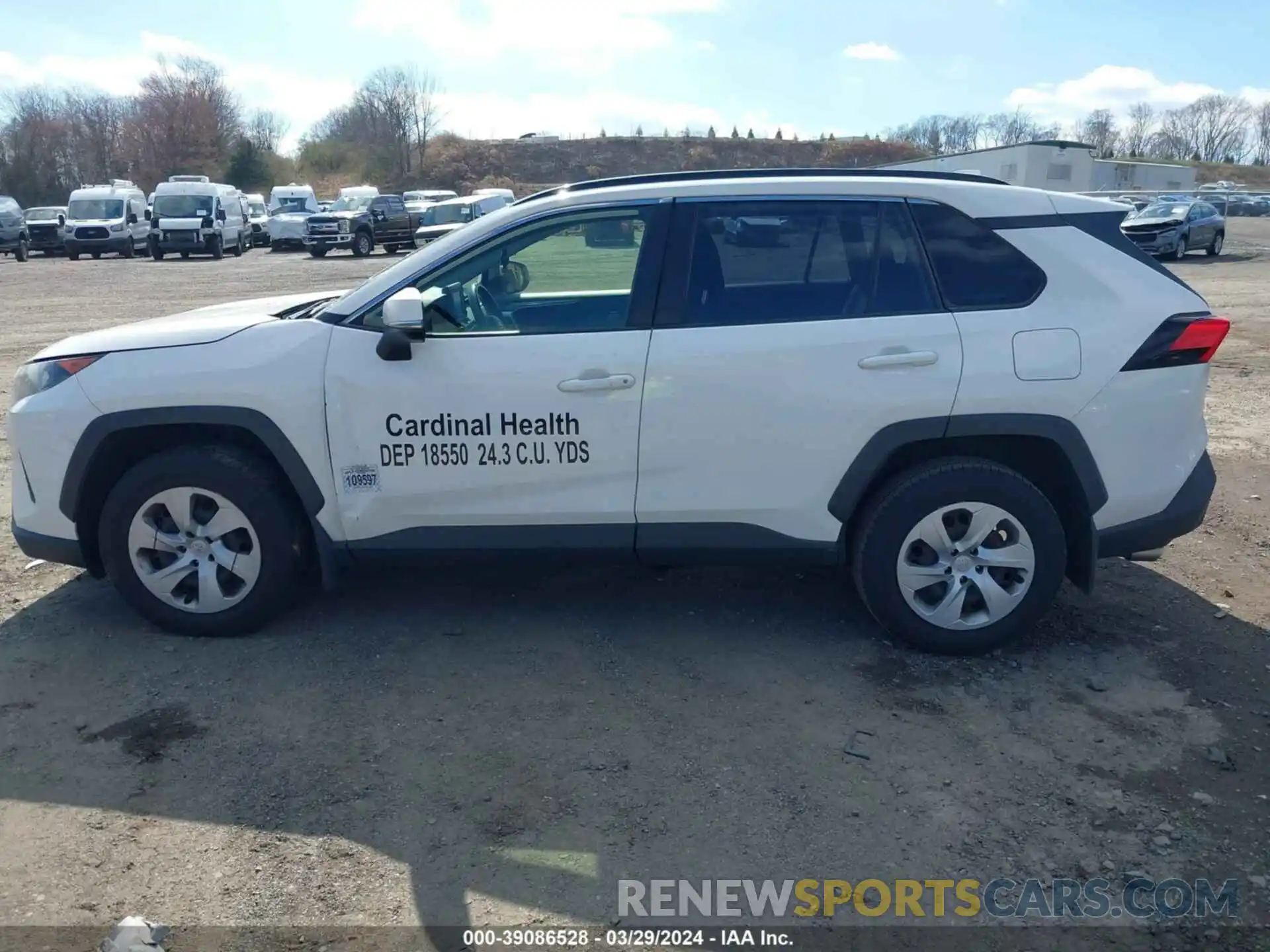 14 Photograph of a damaged car JTMG1RFV1KD514020 TOYOTA RAV4 2019