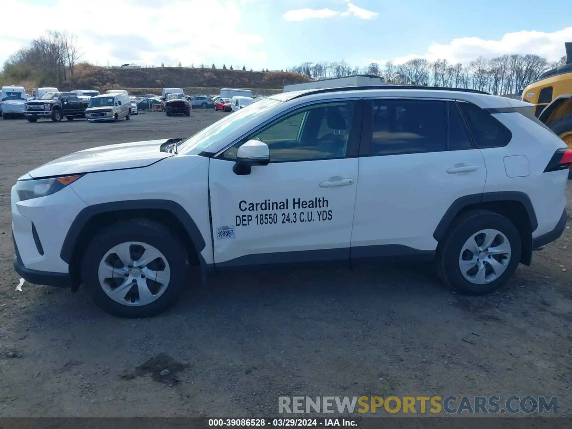 6 Photograph of a damaged car JTMG1RFV1KD514020 TOYOTA RAV4 2019