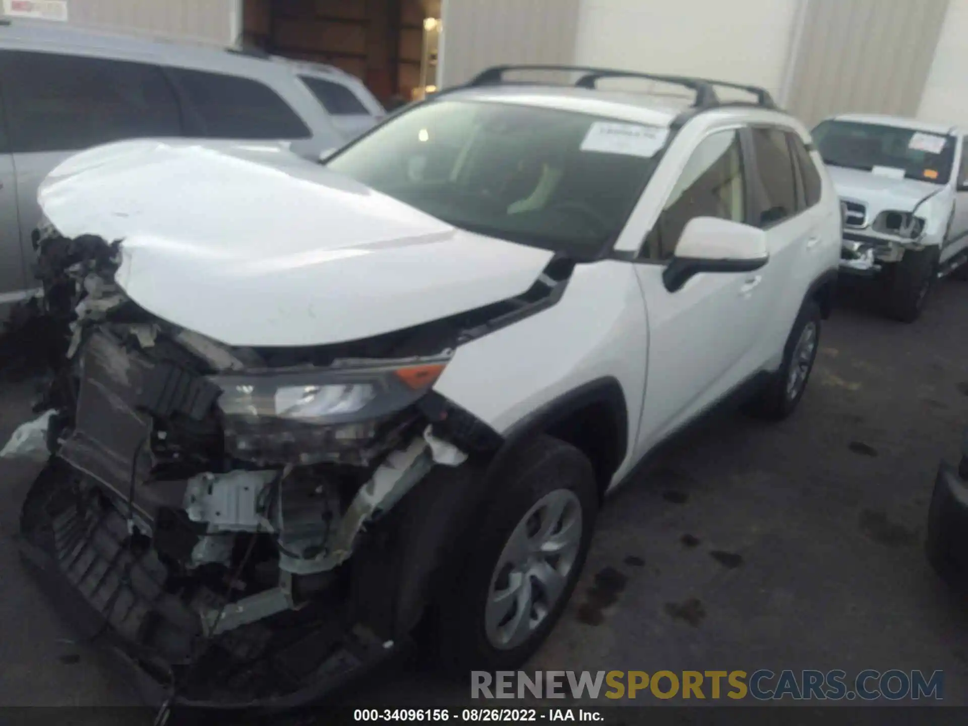 2 Фотография поврежденного автомобиля JTMG1RFV1KD515930 TOYOTA RAV4 2019