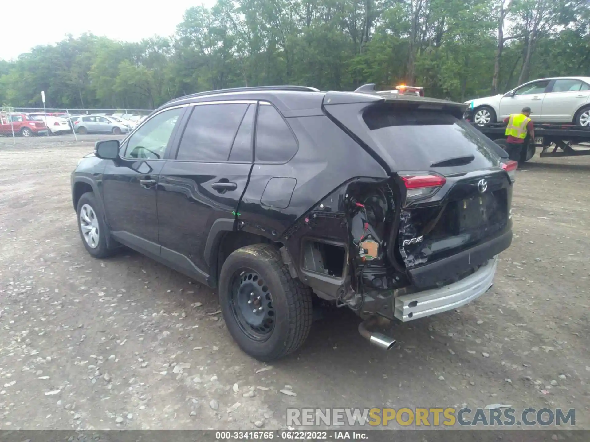 3 Photograph of a damaged car JTMG1RFV1KJ003957 TOYOTA RAV4 2019