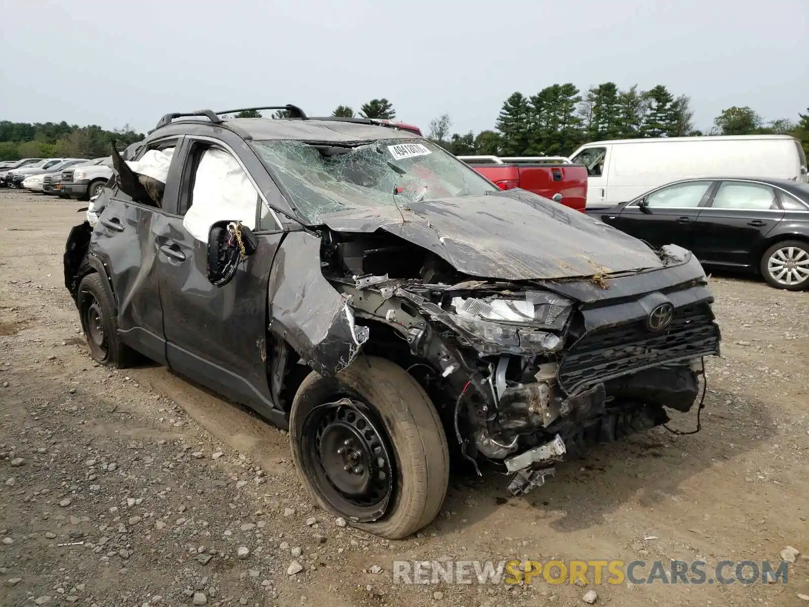 1 Photograph of a damaged car JTMG1RFV1KJ005529 TOYOTA RAV4 2019