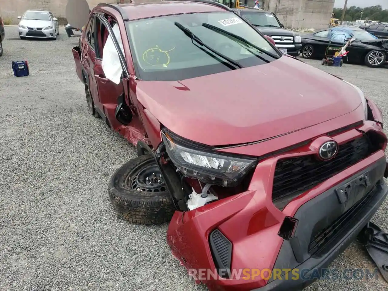 1 Photograph of a damaged car JTMG1RFV1KJ012271 TOYOTA RAV4 2019